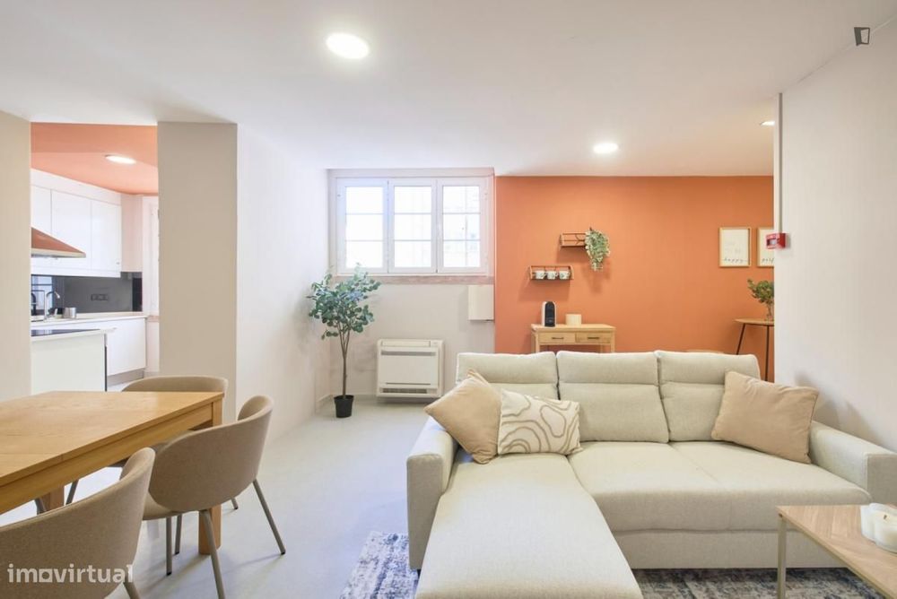 Quarto - localizado em Marquês de Pombal Lisbon