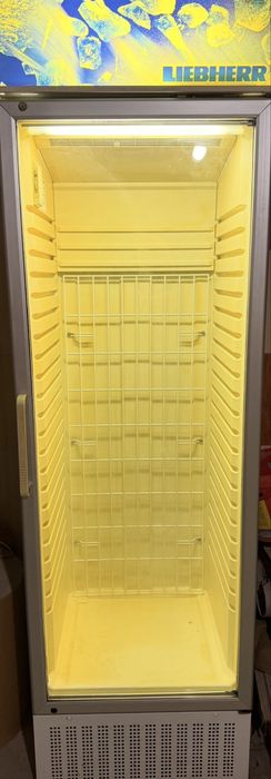 Морозильна камера Liebherr UTSD 3702