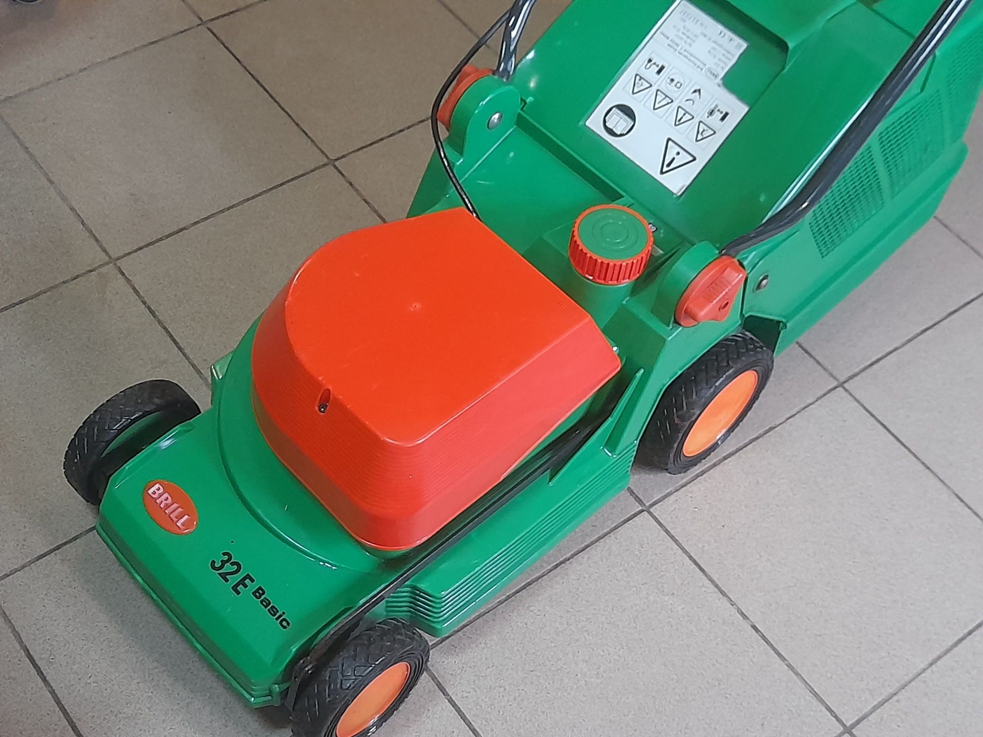 Електрична  газонокосилка  *BRILL-1100wt.