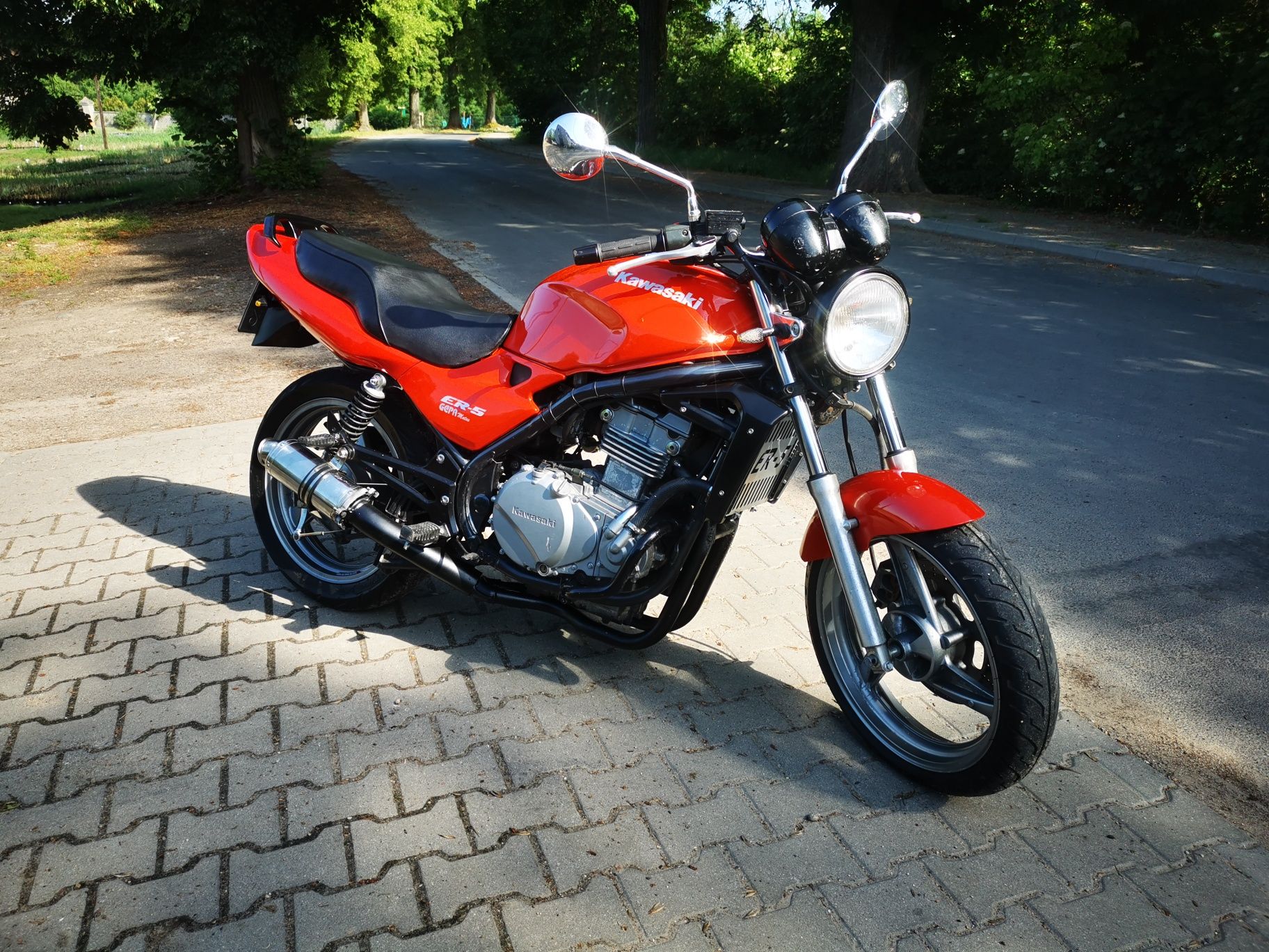 Kawasaki er5 500