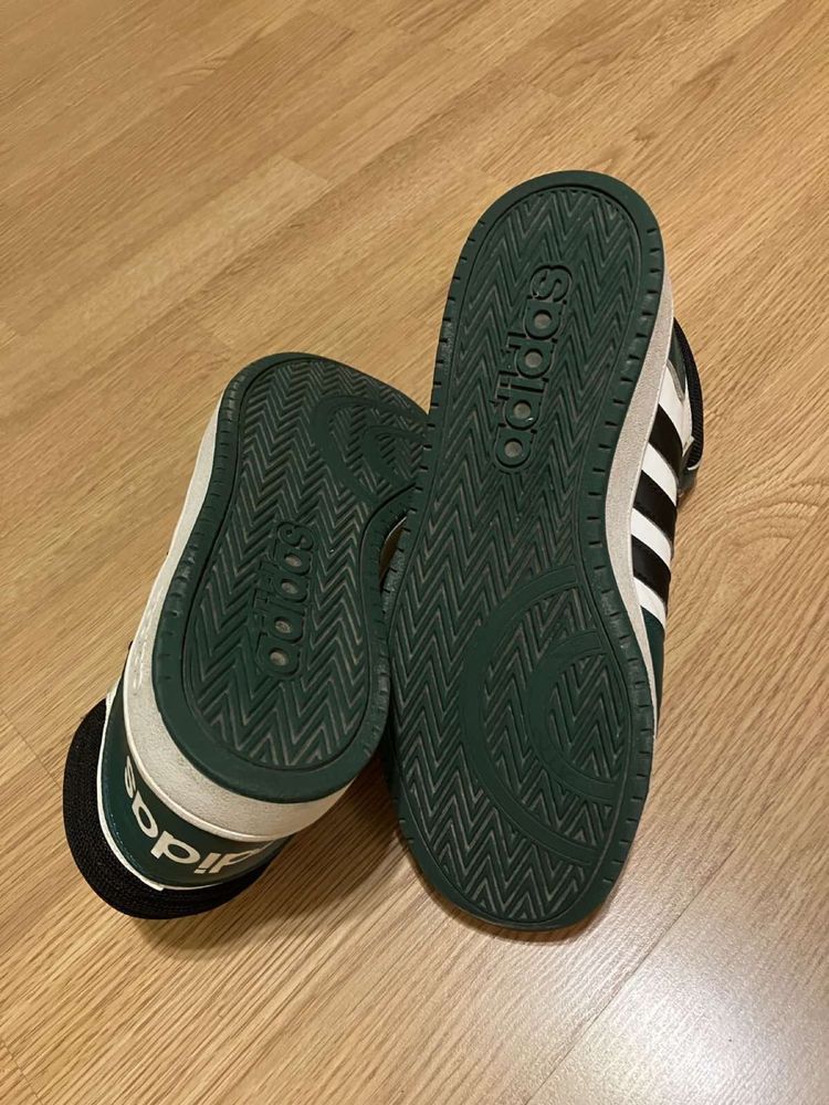 Чоловічі Adidas Hoops2.0 Mid р.42(27 см.)