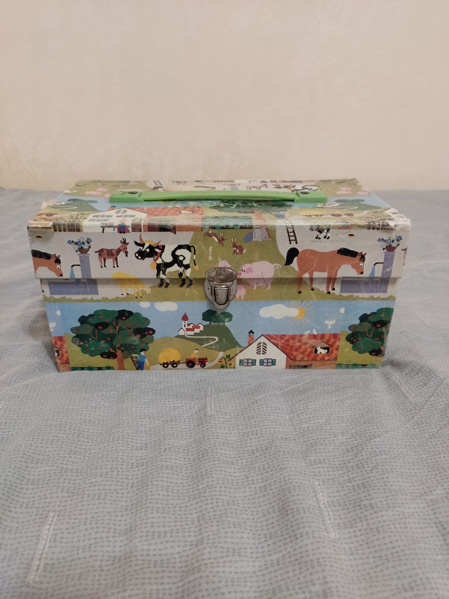 Коробка для карандашей