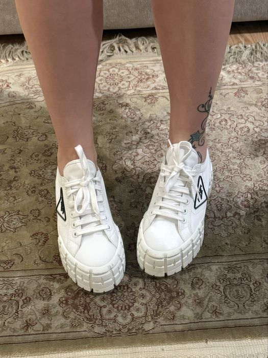 Продам мокасини PRADO 38р. 24.5 по устілці, оригінал