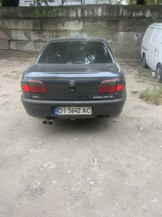 Обменяю опель омега б