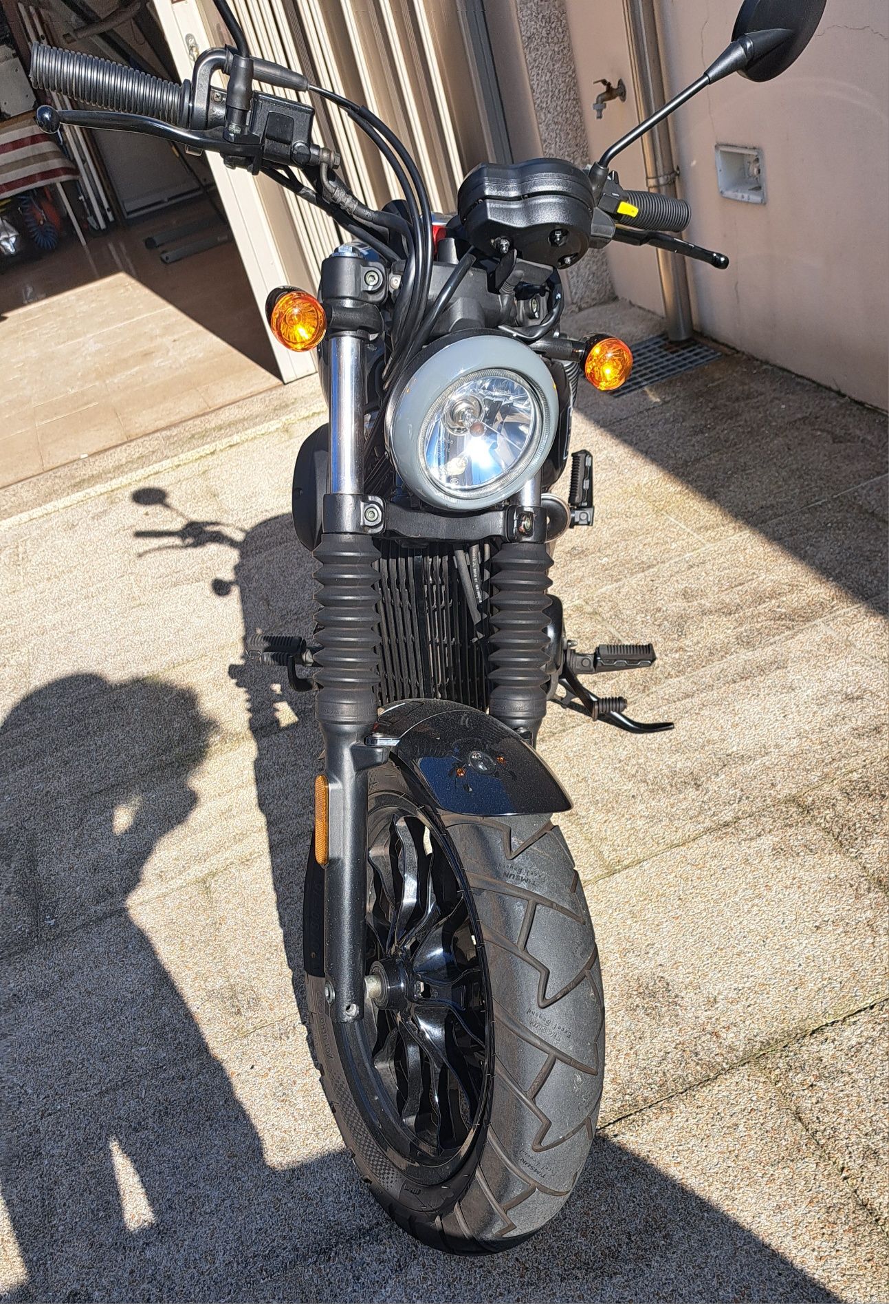 Hyosung Aquila Bobber 125