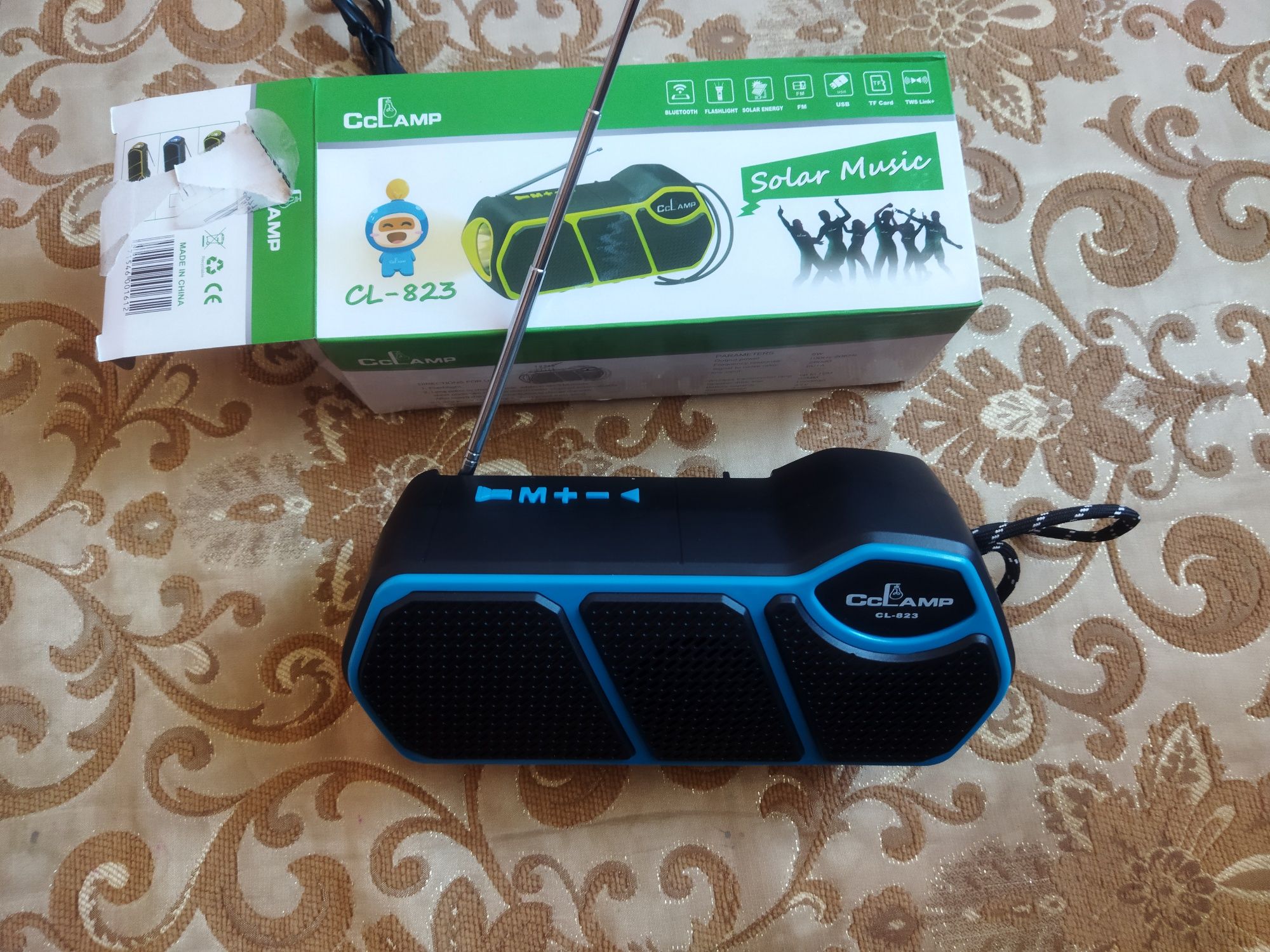 Блютуз колонка, FM радіо, фонарик Cclamp CL-823 solar music.