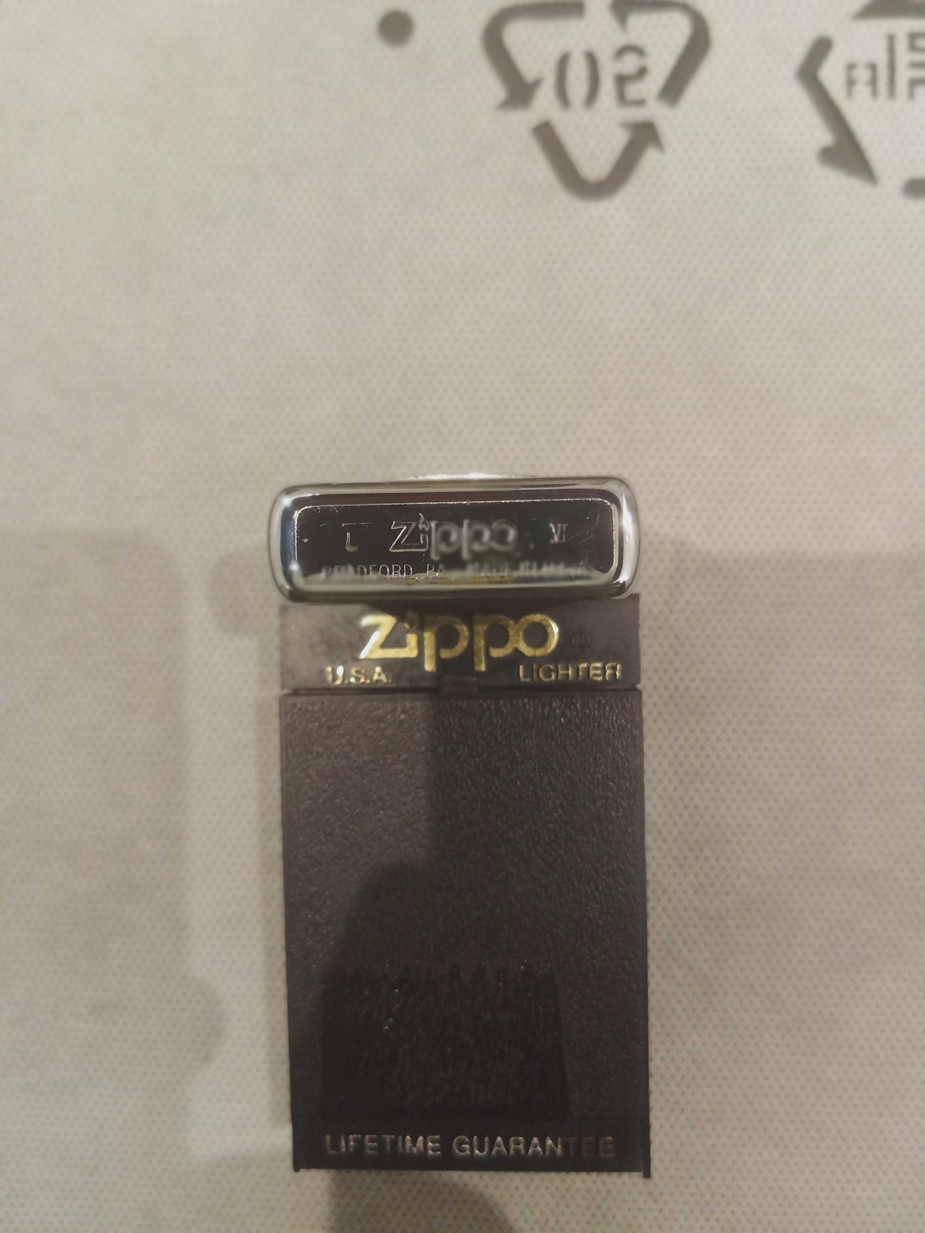 Новая редкая оригинальная ZIPPO декабря (L) - 1990 (iV) г.