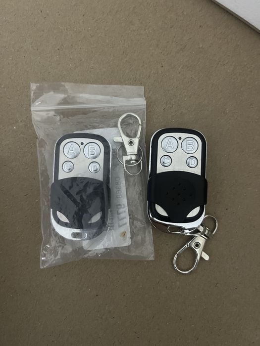 Piloty do bramy garażowej