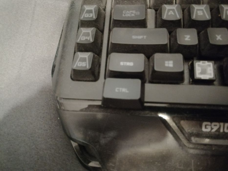 Klawiatura logitech g910 na części