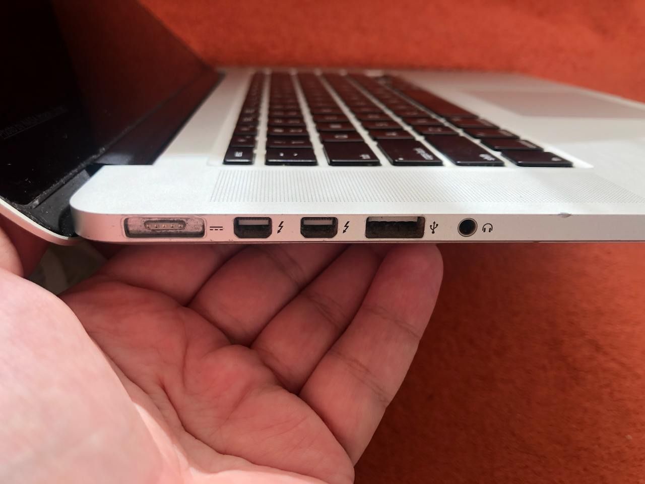 MacBook Pro (Retina, 15-inch, Mid 2014) 16Mb, 2,2 Ghz Intel Core i7