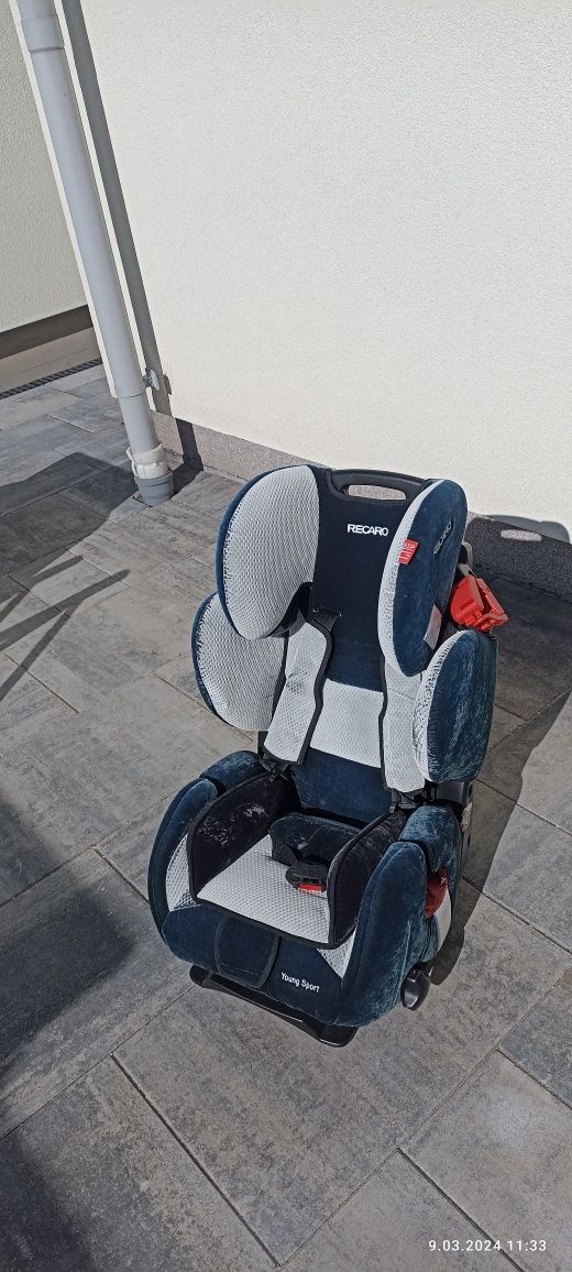 Fotelik Recaro Young Sport