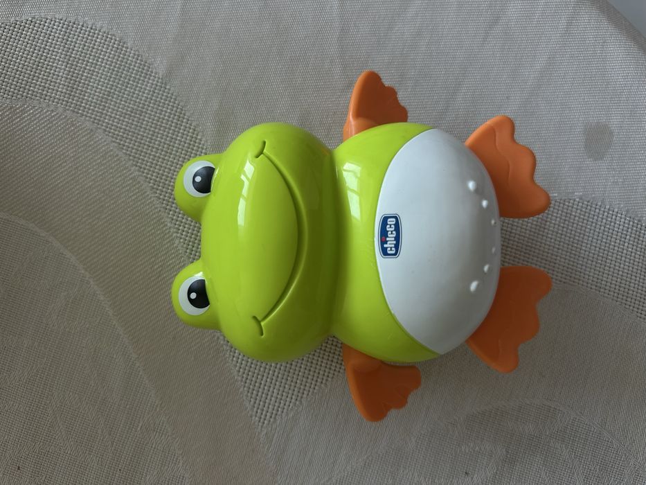 Іграшки для купання Battat,Chicco