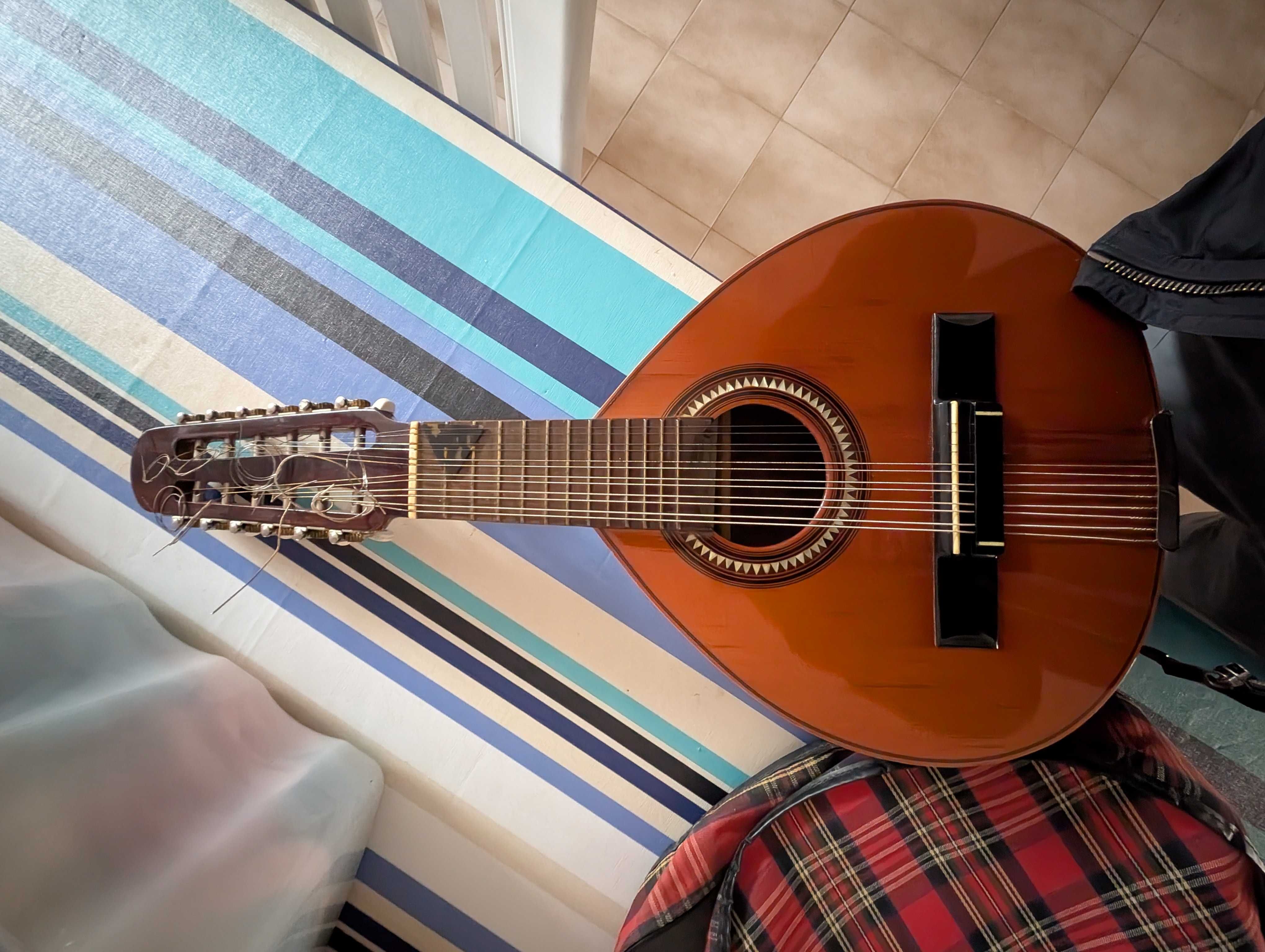 Bandurria / guitarra espanhola