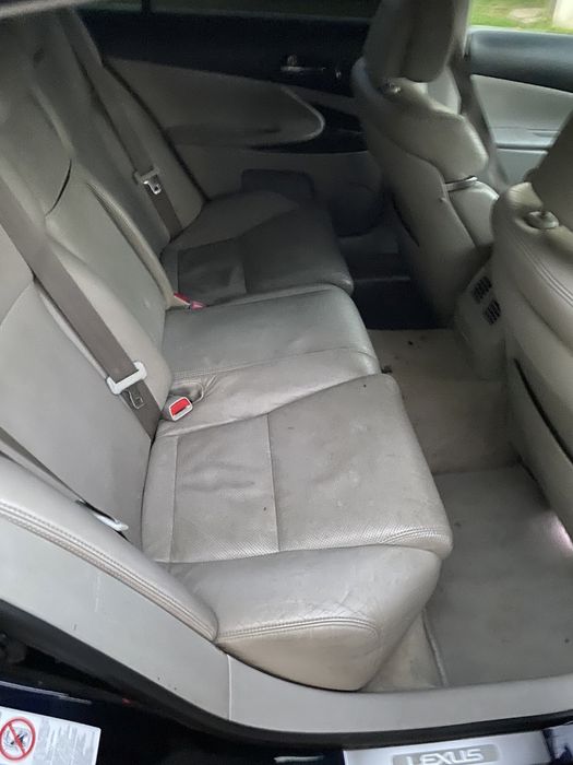 Продам LEXUS GS-300.