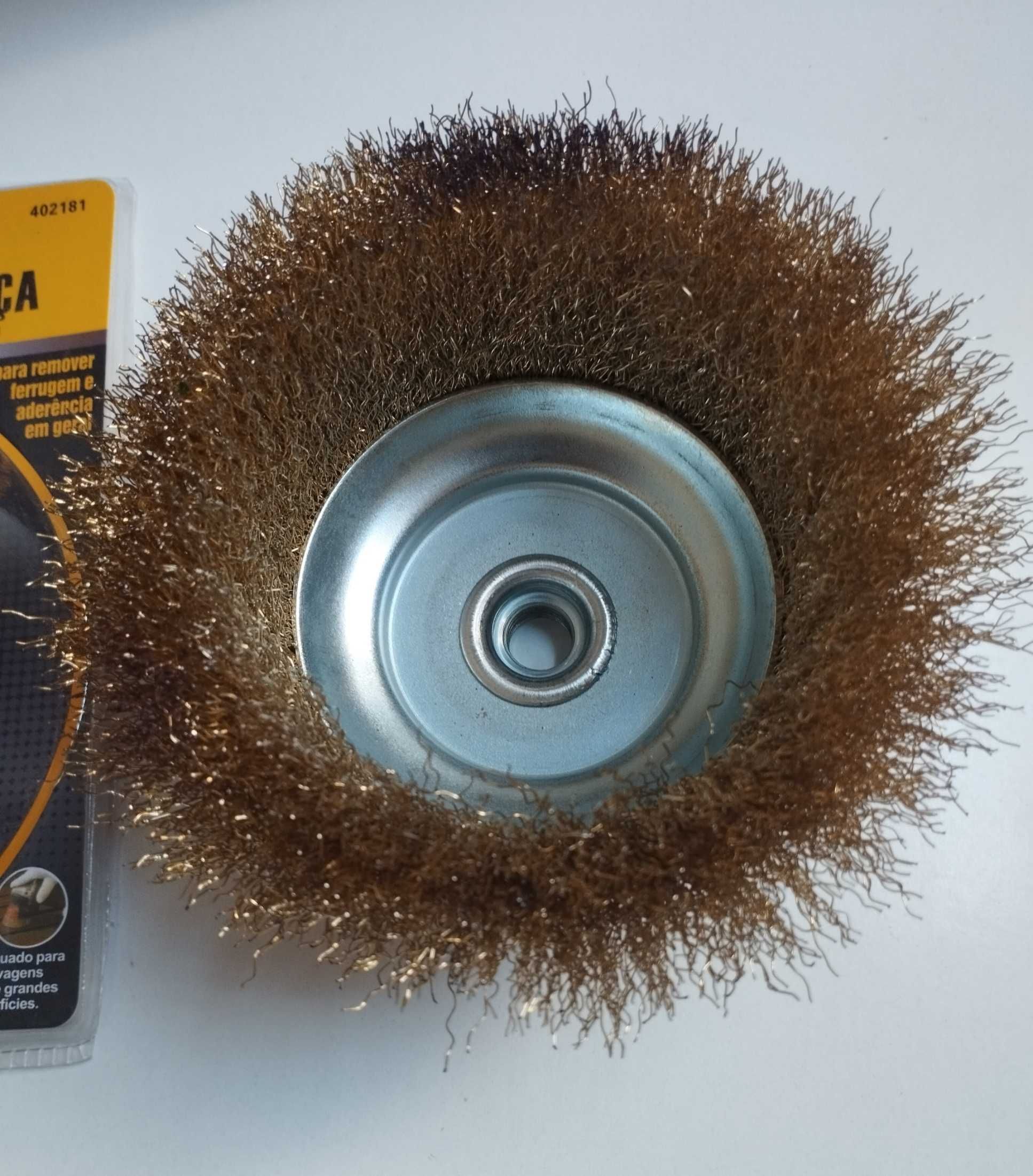 Catrabucha 125mm escova de arame em aço para rebarbadora