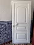 porta de entrada aluminio branco