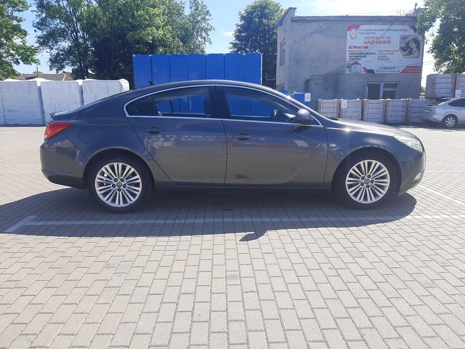 Опель Інсігнія 2012р,2,0д