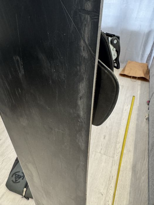 Продам сноборд разом з кріпленням та сумкою-чохлом