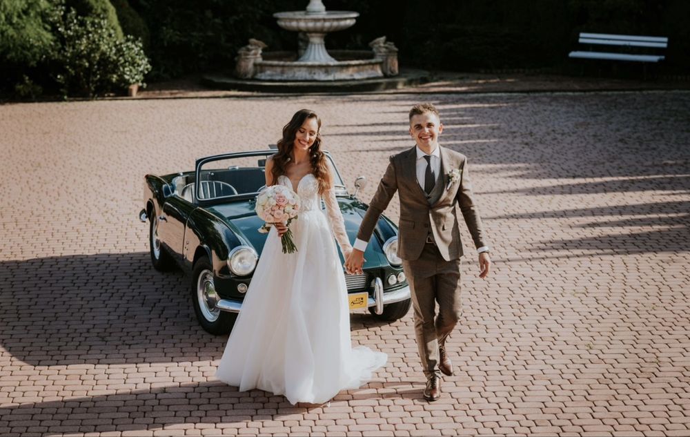 samochód do ślubu|na sesję Triumph Spitfire retro cabrio klasyk polska