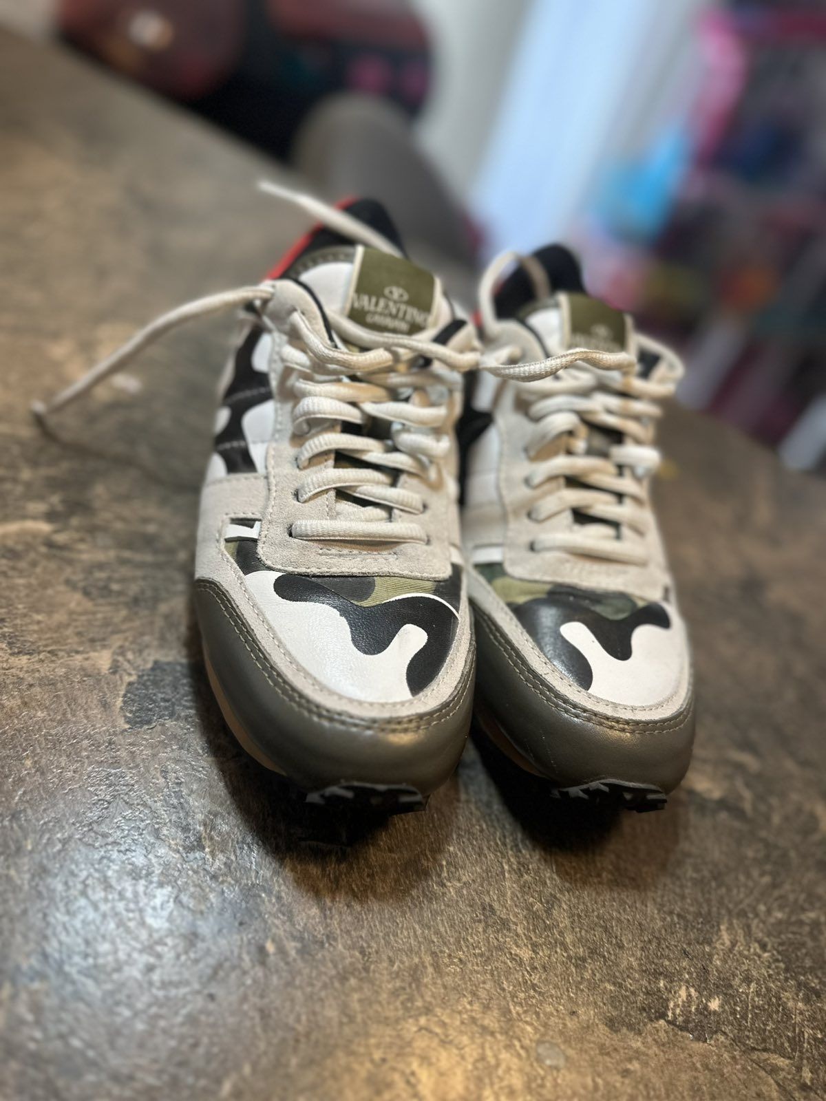 Buty Valentino garavabi