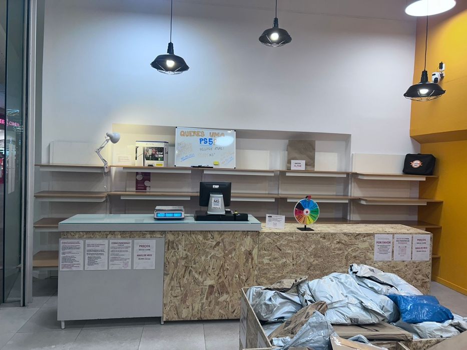 Trespasse loja no aqua de 73m2