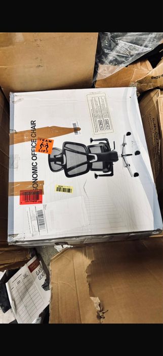 Ergonomiczne krzesło biurowe z siatką — regulowane, nowe w opakowaniu