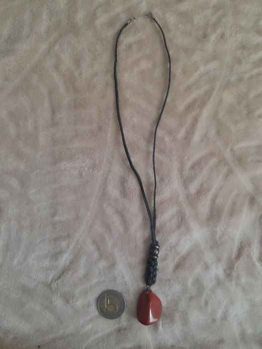 Naszyjnik z naturalnym kamieniem