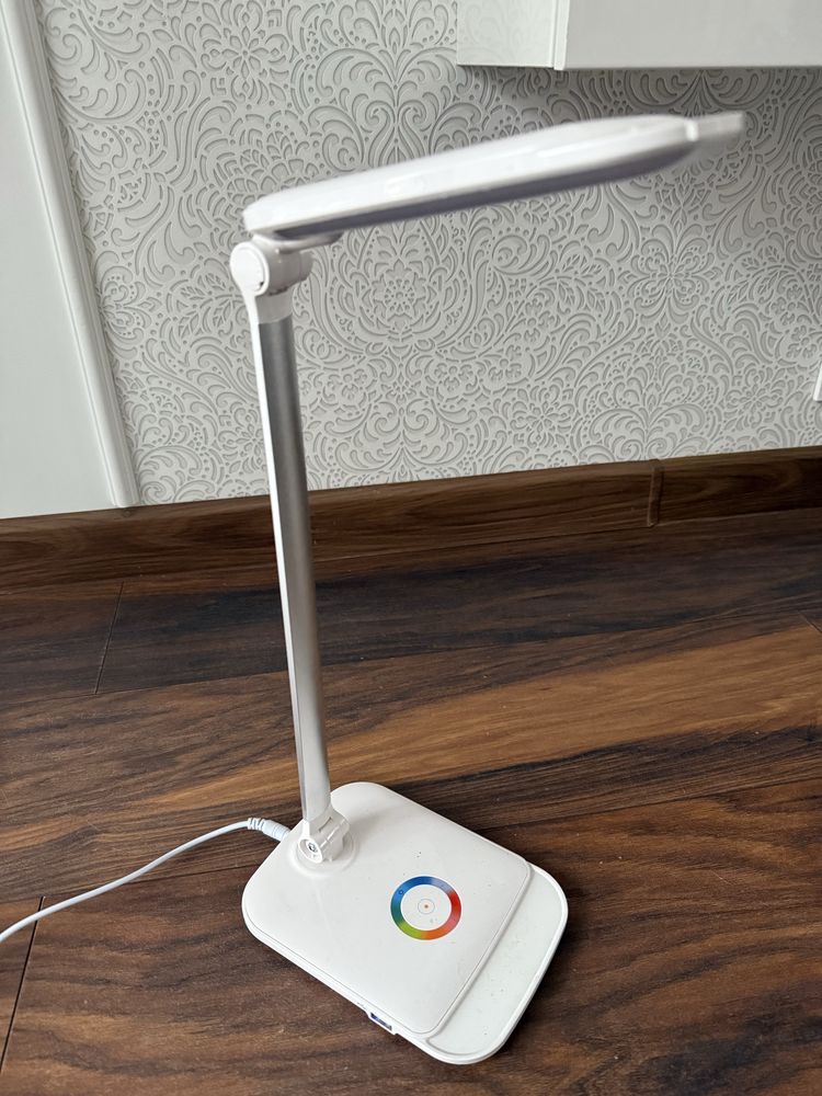 Lampka wielofunkcyjna led