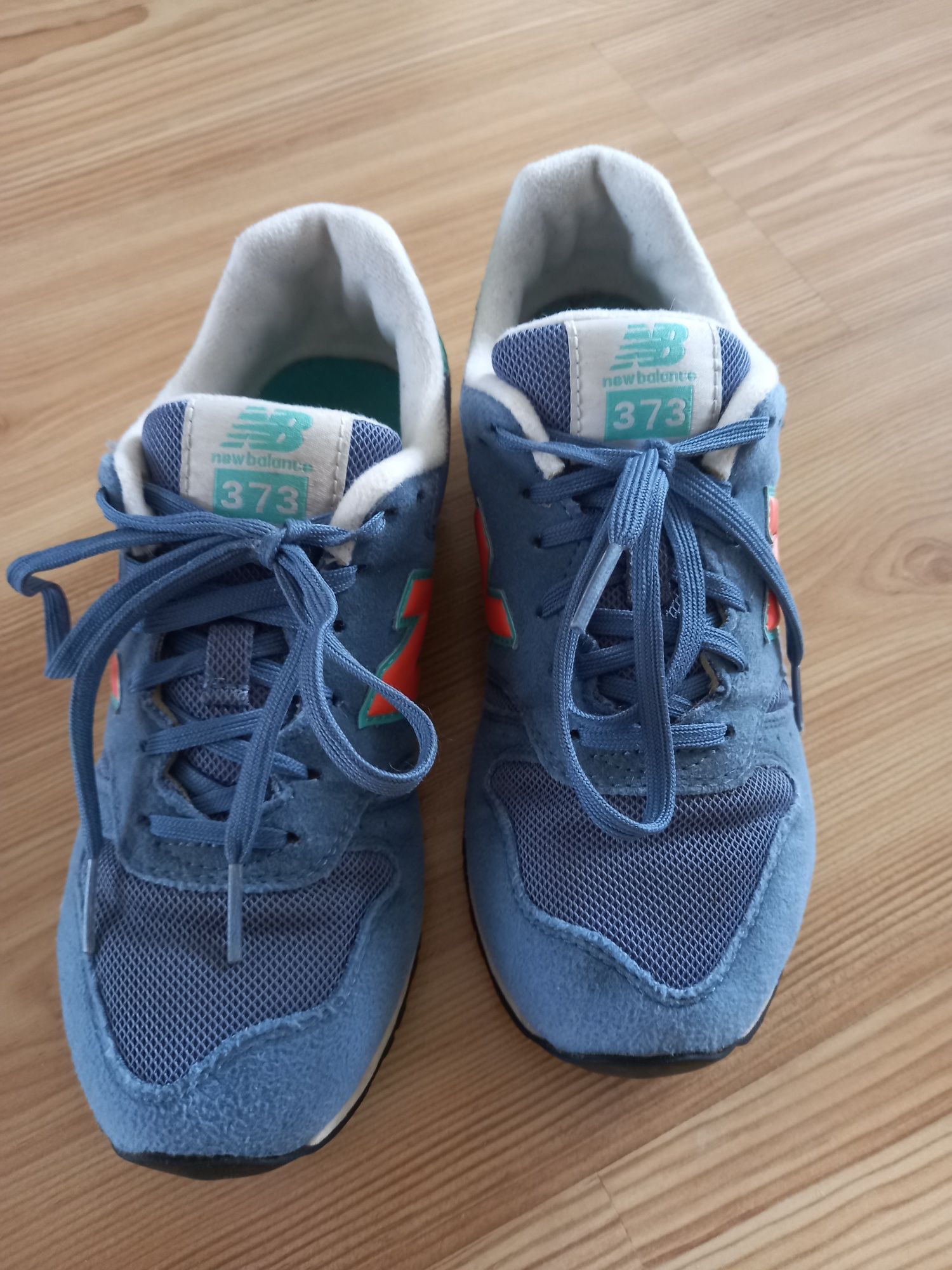 Buty New balance model 373 r.36