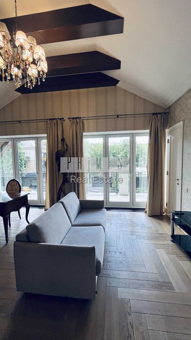 Будинок 550м2 Голосіївський район вул Добрий Шлях