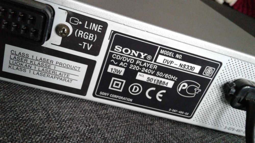 Sony CD -DVD Player DVP-NS330