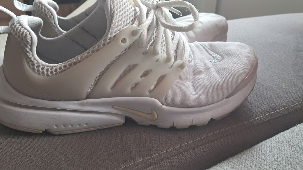Nike  air presto r 40
