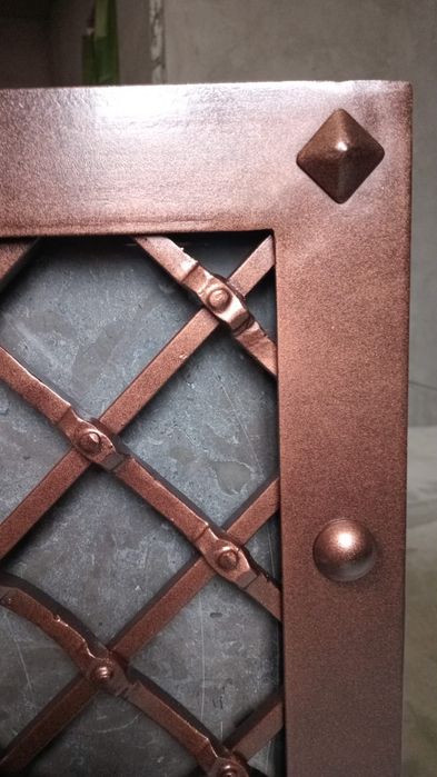 Інтер'єрна дуже економна батарея hand made