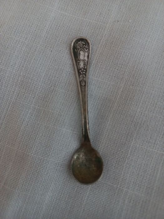 Stara, zabytkowa łyżeczka do soli