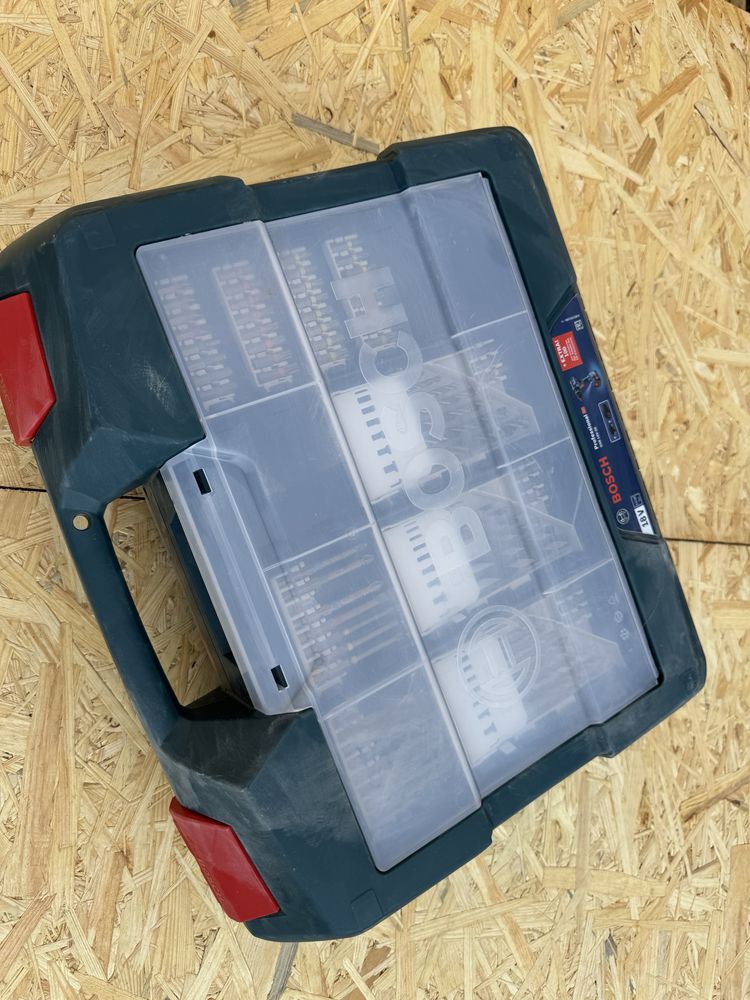 Bosch wkrętarka GSB 18V-28 set