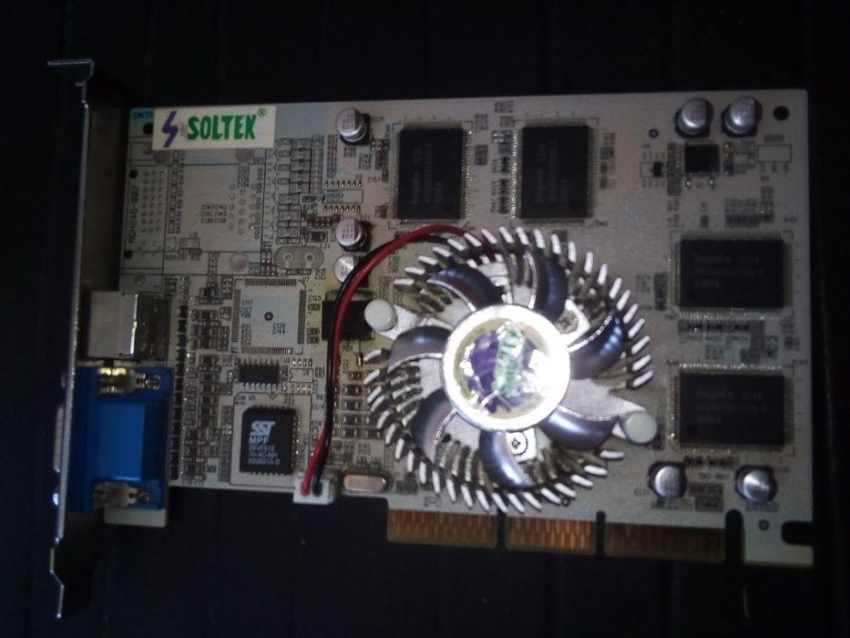 Vende-se placa gráfica AGP