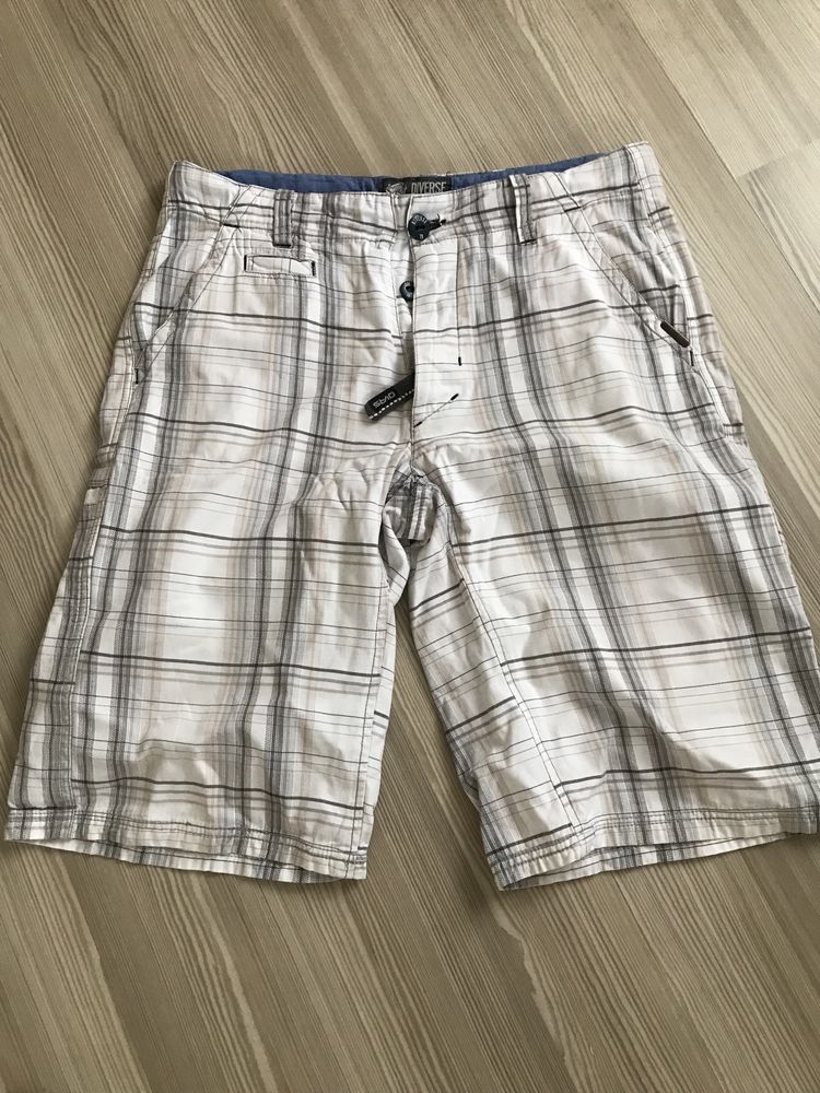 spodenki diverse roZmiar 33