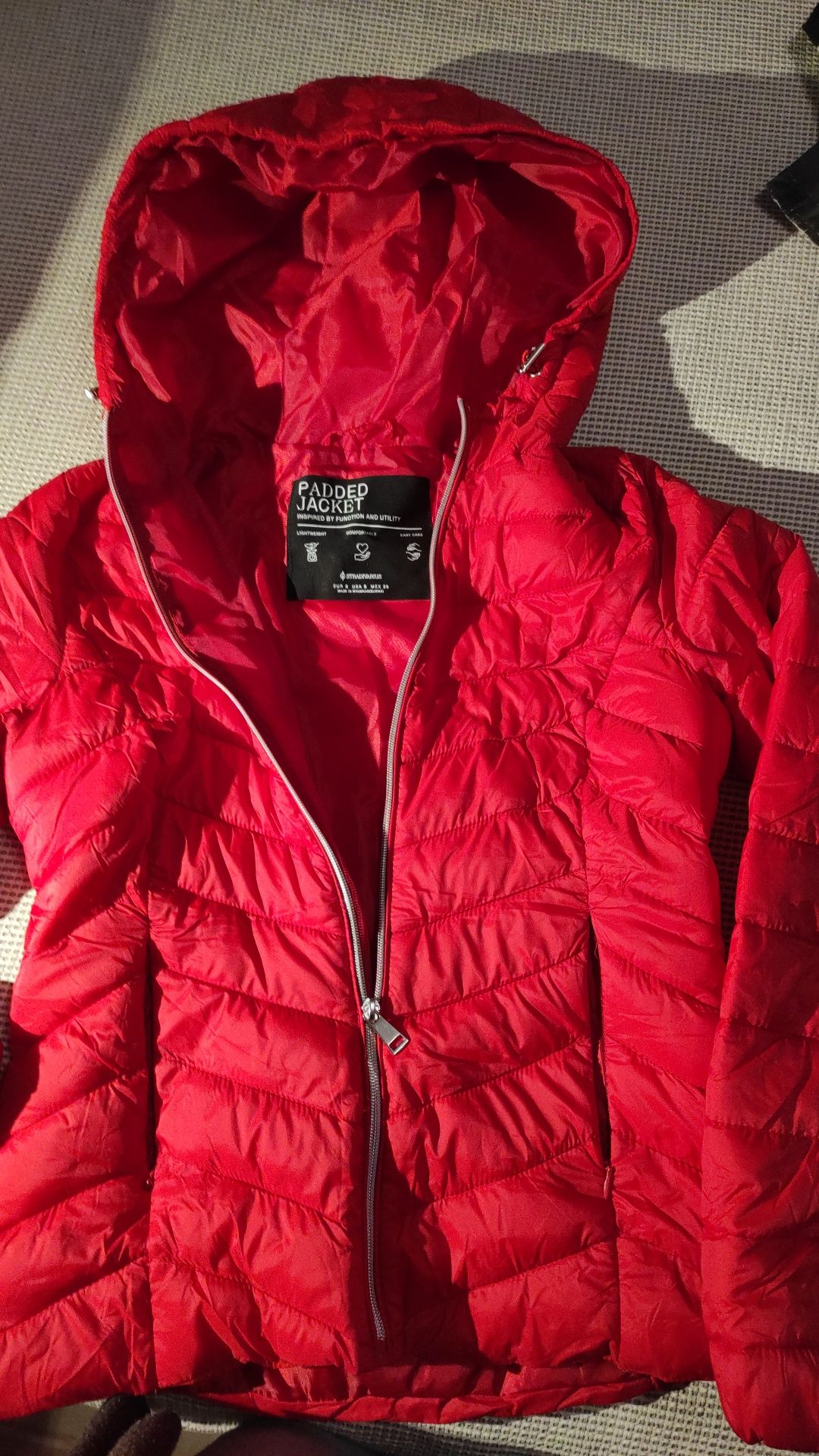 Bomber Stradivarius, vermelho