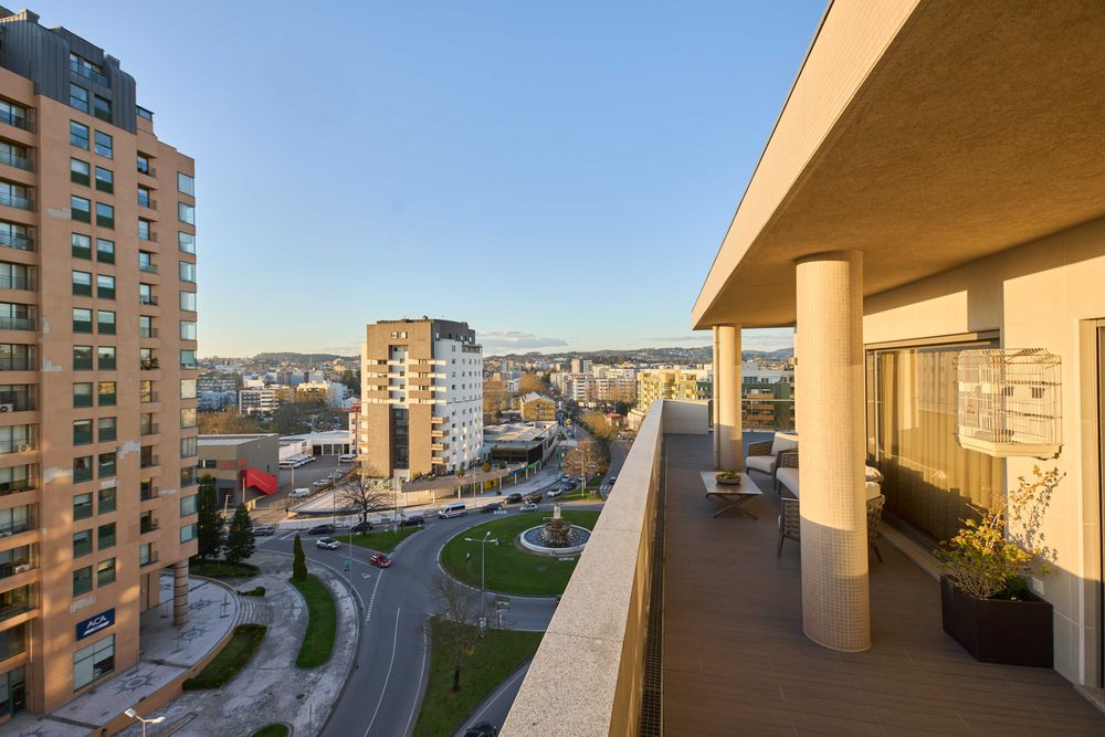 Apartamento T3+1 Penthouse de Luxo