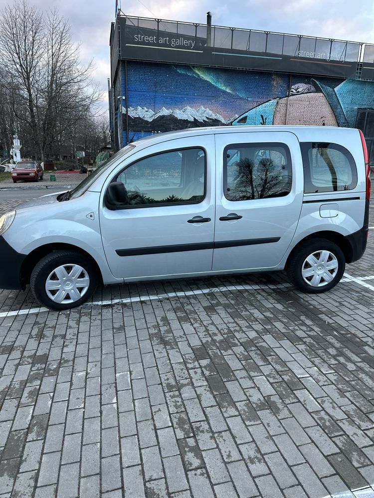 Renault Kangoo пасажир