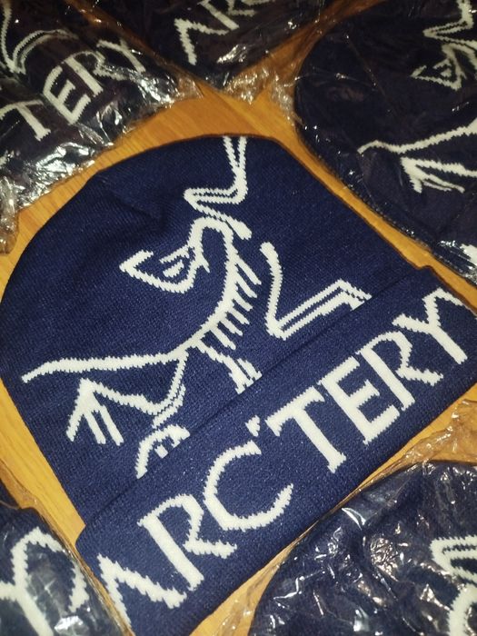 Шапка Arcteryx one size