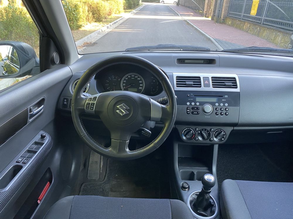 Suzuki Swift 1.3 benzyna GS / Premium 4WD 4x4