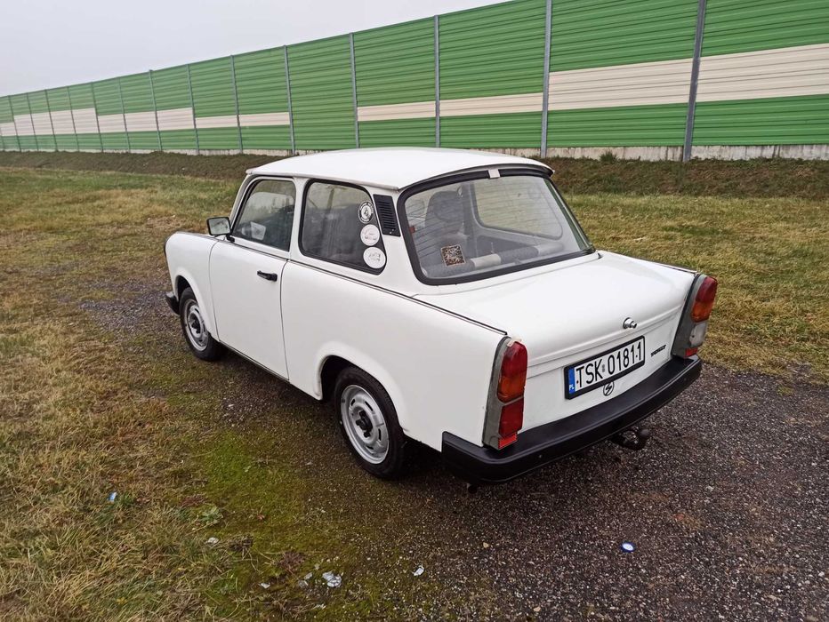 Trabant Polo 1.1 GaZ lpg hak WażnY przegląd i OC sprawny w 100%. Sedan