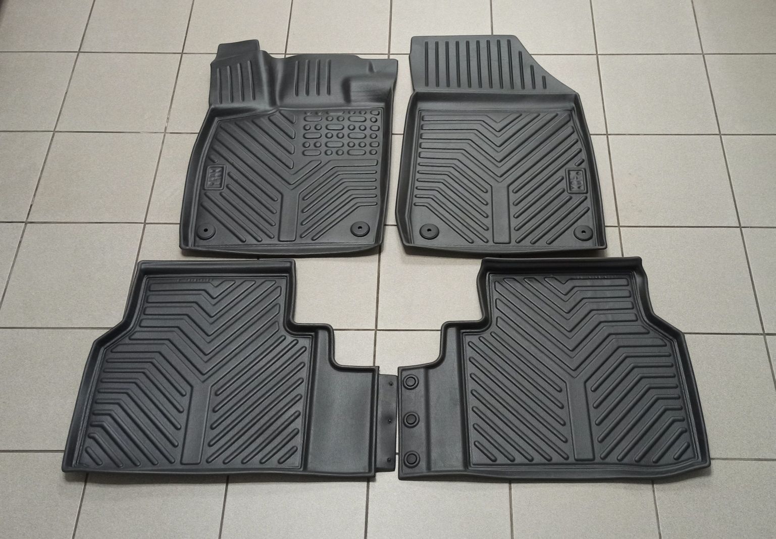 Резинові килимки (коврики) для Volkswagen ID 4, Skoda ENYAQ IV