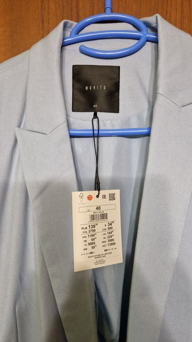 Garnitur damski (żakiet + spodnie) rozmiar 40