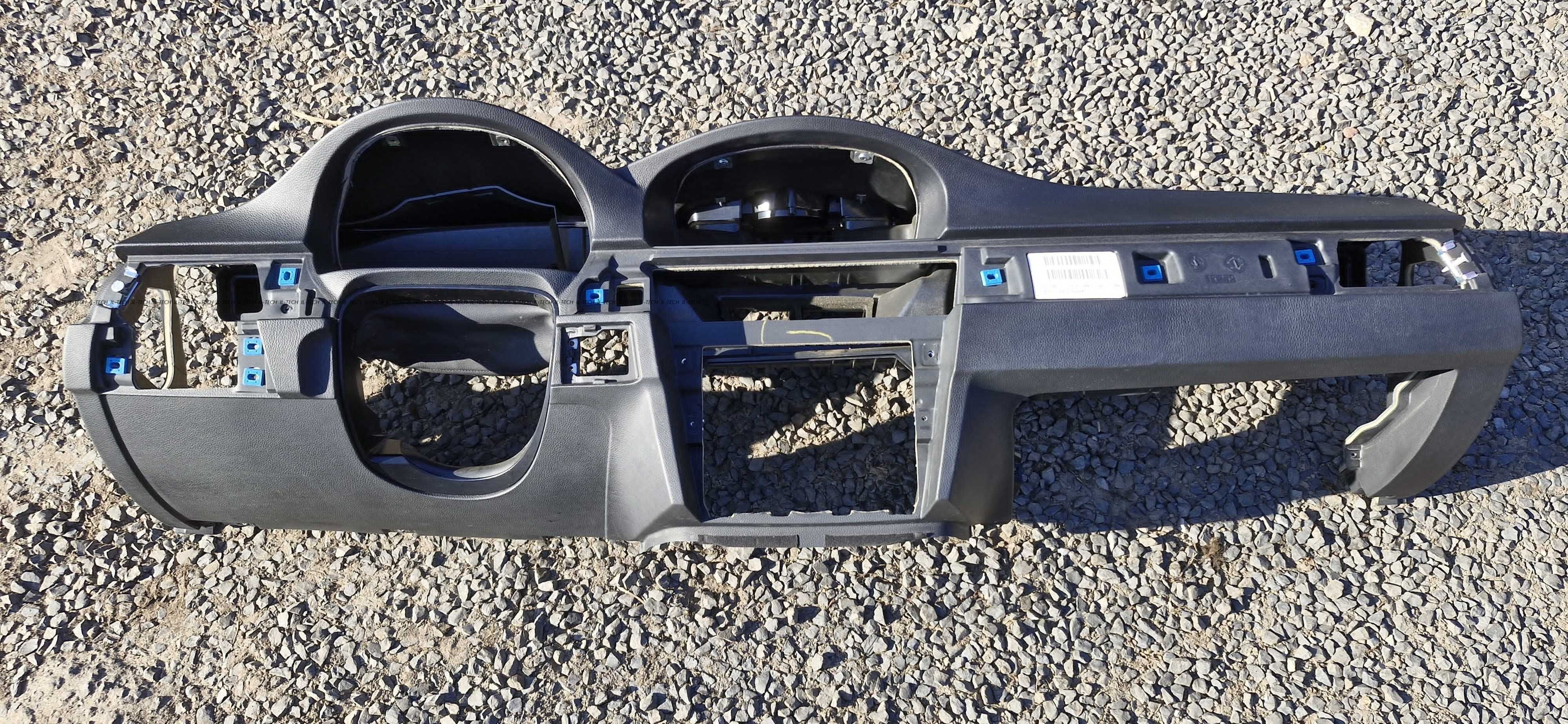 Deska rozdzielcza pulpit kokpit konsola NAVI BMW E90 E91 E92 E93