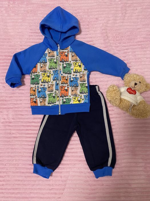 Костюм на хлопчика на флісі р74