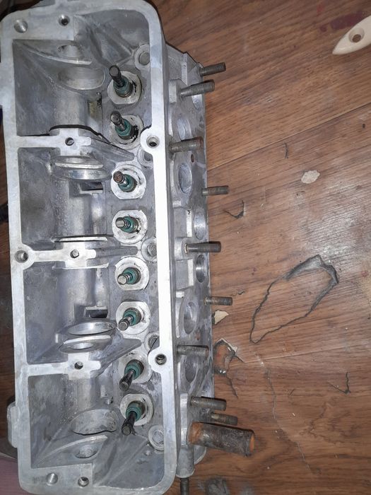 Головка блока цилиндров Таврия Славута 1.1 1.2 1.3 ГБЦ после ремонта