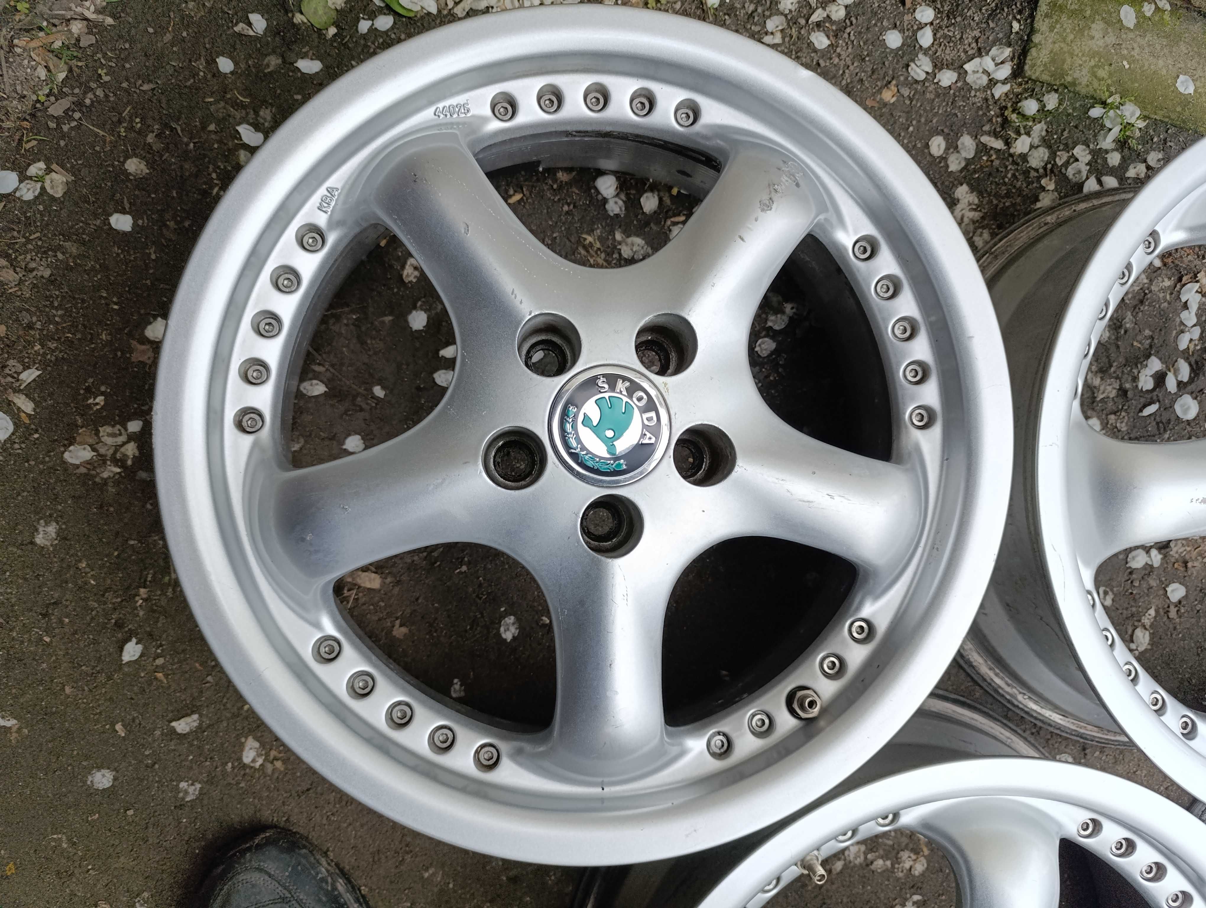 Диски литі r16 5*100 Skoda Octavia Rapid Fabia Seat Vw Bora Golf Polo