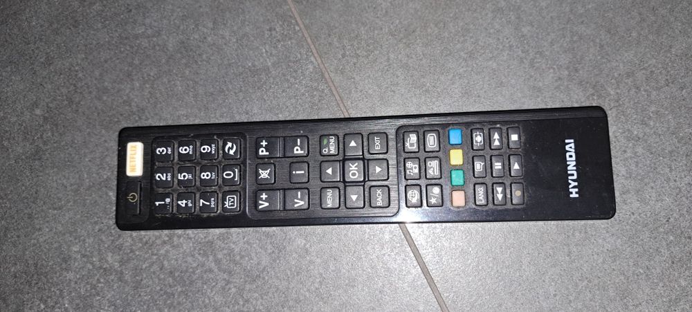 Telewizor LCD 49 cali Hyundai  WIFI